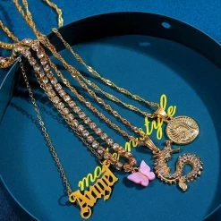 Streetgarm NEW Angel Multilayer Necklace Set