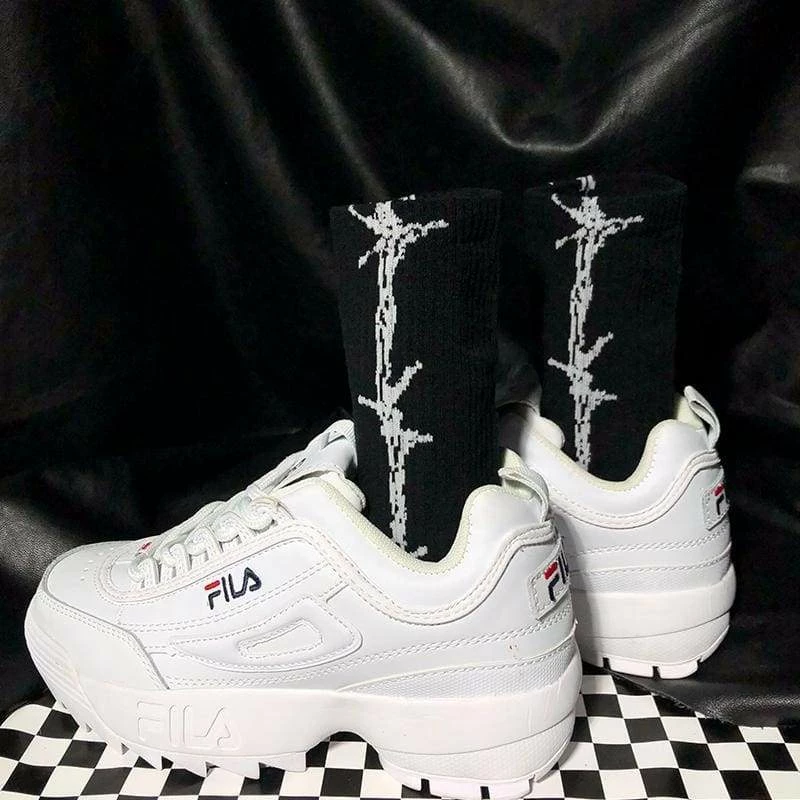 Coupon π Streetgarm Barbed Wire 𧦠Socks NEW β€οΈ 14 Streetgarm Barbed Wire Socks NEW