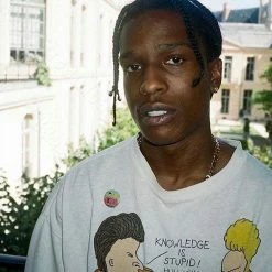 Brand new ๐ Streetgarm Beavis & Butthead Knowledge Is Stupid T-Shirt NEW ๐ 10 Streetgarm Beavis & Butthead Knowledge Is Stupid T-Shirt NEW