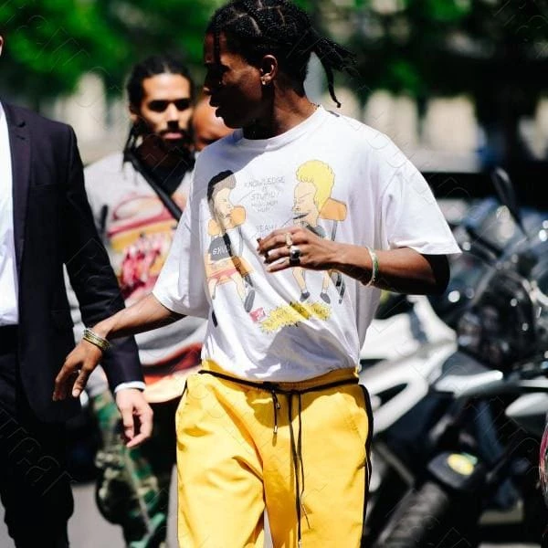 Brand new ๐ Streetgarm Beavis & Butthead Knowledge Is Stupid T-Shirt NEW ๐ 7 Streetgarm Beavis & Butthead Knowledge Is Stupid T-Shirt NEW