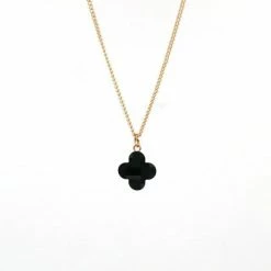 Cheap ๐ฏ Streetgarm NEW Clover Necklace ๐ 43 Streetgarm NEW Clover Necklace