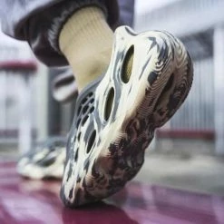 Streetgarm Kanye West Foam Runner MXT SALE