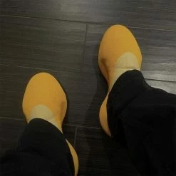 Flash Sale 😍 Streetgarm Kanye West Knit Runner NEW 😍 25 Streetgarm Kanye West Knit Runner NEW