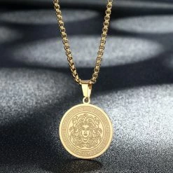 Brand new 😍 Streetgarm NEW Medusa Head Pendant Chain 👏 13 Streetgarm NEW Medusa Head Pendant Chain