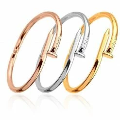 Streetgarm NEW Nail Bracelet