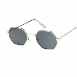 Streetgarm Retro Rectangle Sunglasses NEW